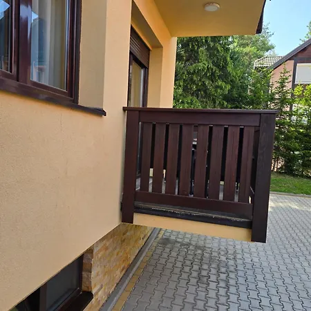 Centro Lux * 즐라티보